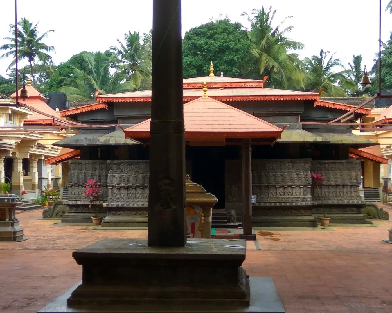 Manjuguni temple near mattighatta green ravine nature stay
